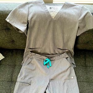 Figs luxury scrub set! Worn once.